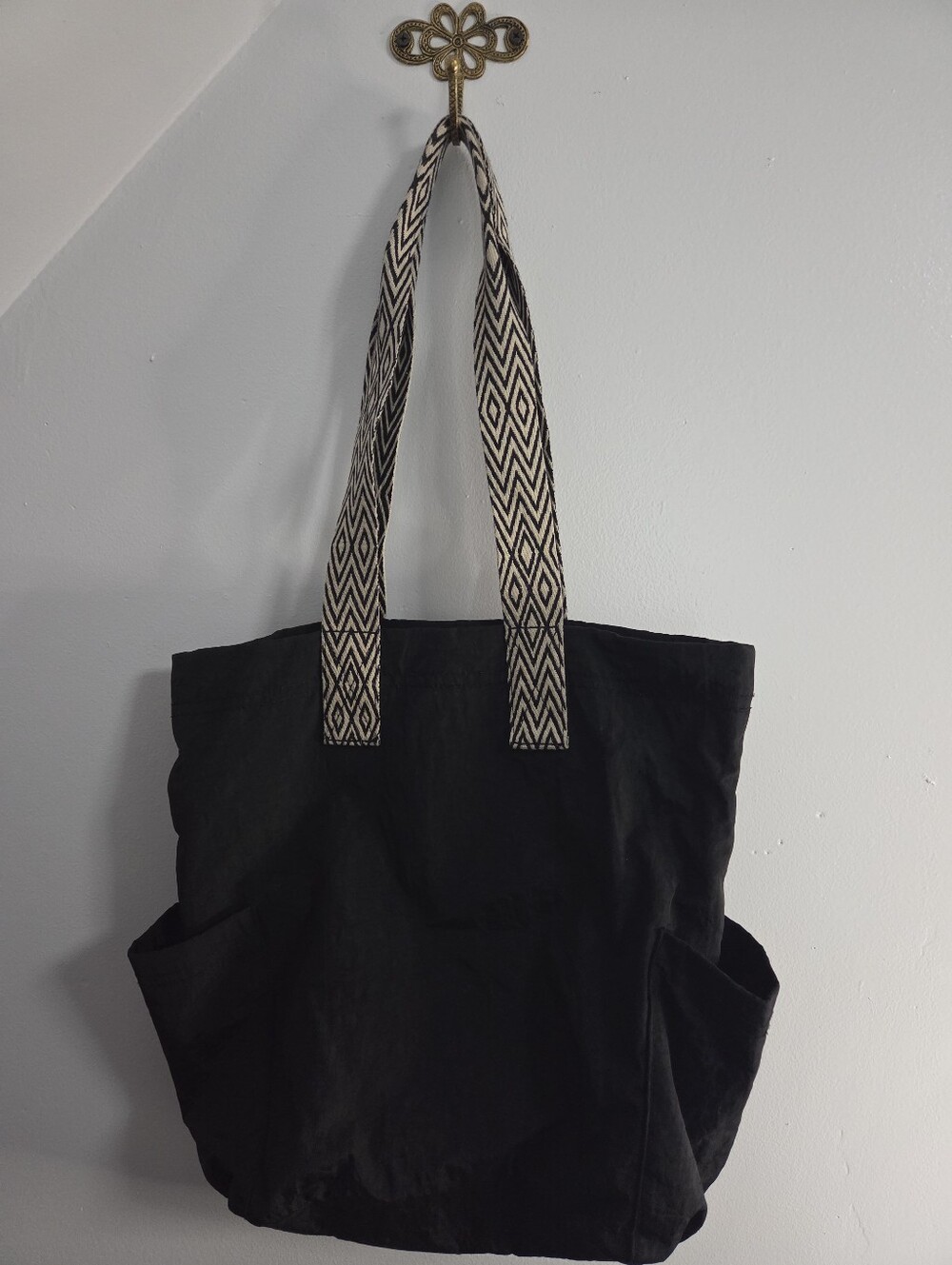 Universal Threads Purse/ Tote Bag